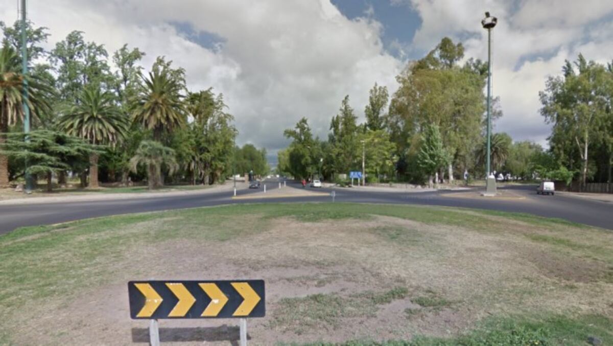 Pese a las nuevas obras, chocó y casi se mata en el Parque San Martín