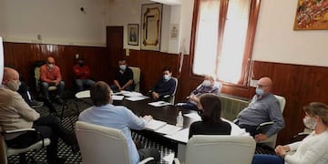 Reunión del Ejecutivo con enfermeros