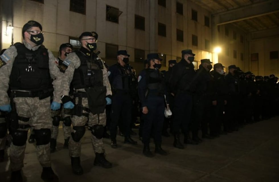 La policía desplegó un megaoperativo en Córdoba: 70 detenidos y vehículos secuestrados