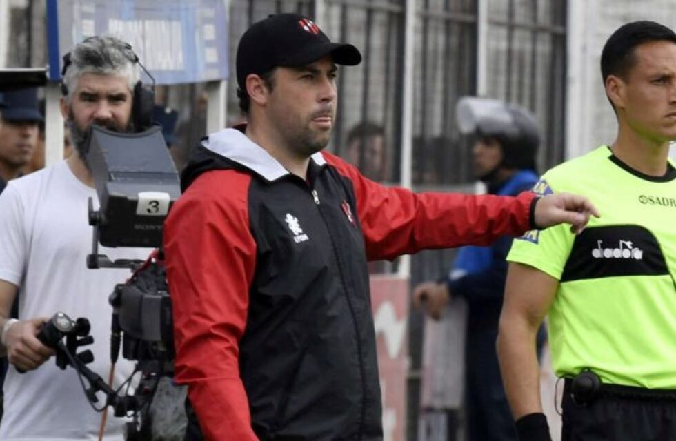 Martín De León será DT interno en Patronato