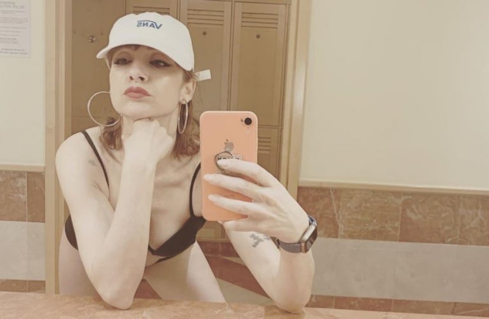 Najwa Nimri, de "La Casa de Papel", posó desnuda y lució su cuerpazo a los 47 años