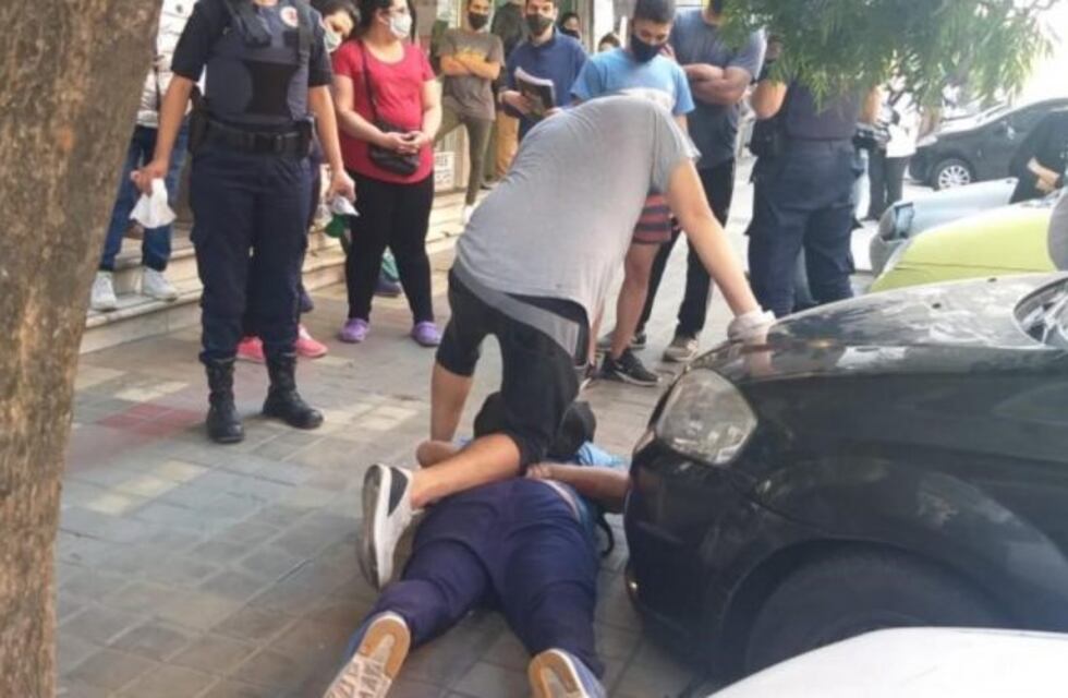 Video: disturbios en el Centro de Córdoba por el robo de un celular