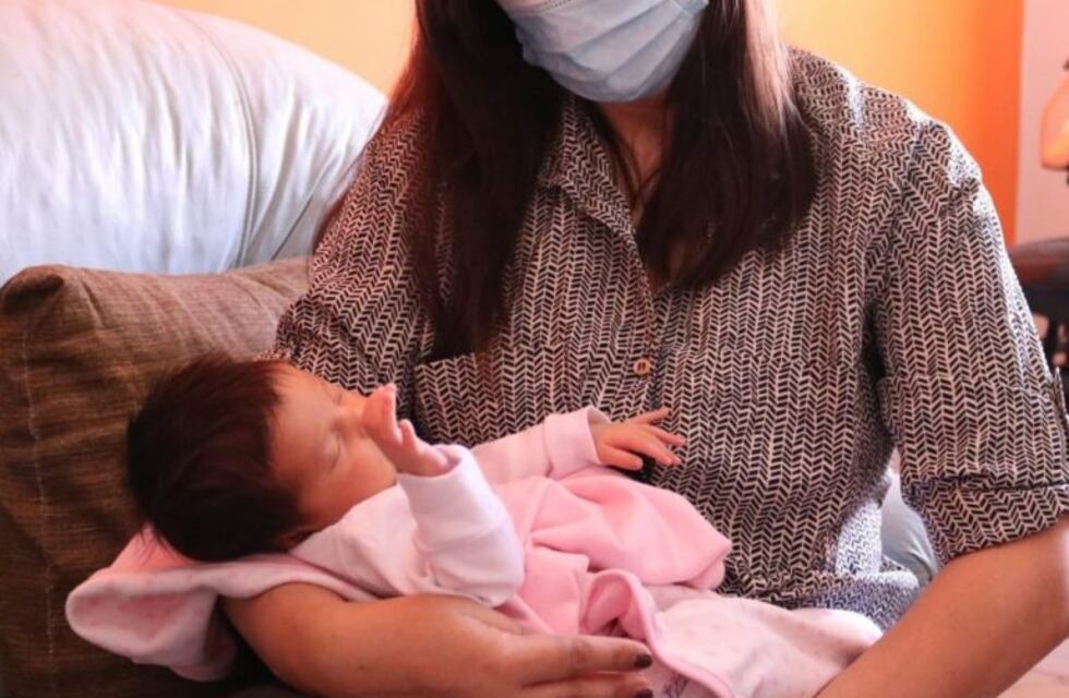Habló la mamá del primer bebe nacido en el Hospital de Campaña