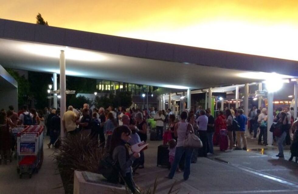 Evacuaron el aeropuerto de Ezeiza por un objeto sospechoso