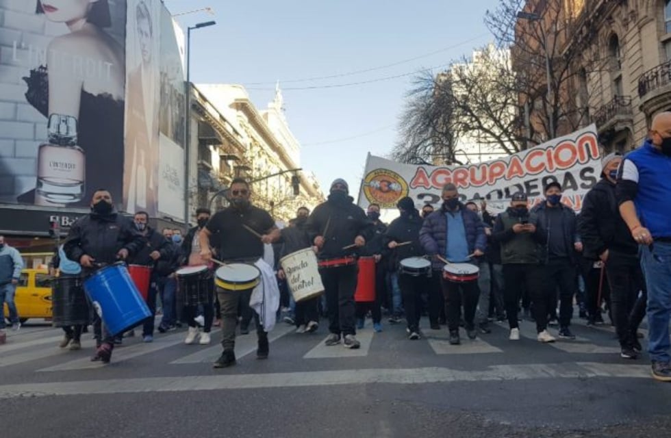 Crisis del transporte en Córdoba: UTA convocó a otra marcha para este lunes