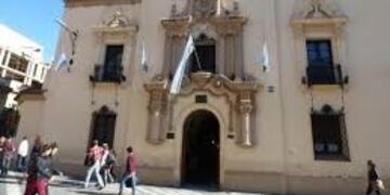 El colegio Monserrat no tendrá actividad en sus claustros hasta el 25 de marzo\u002E