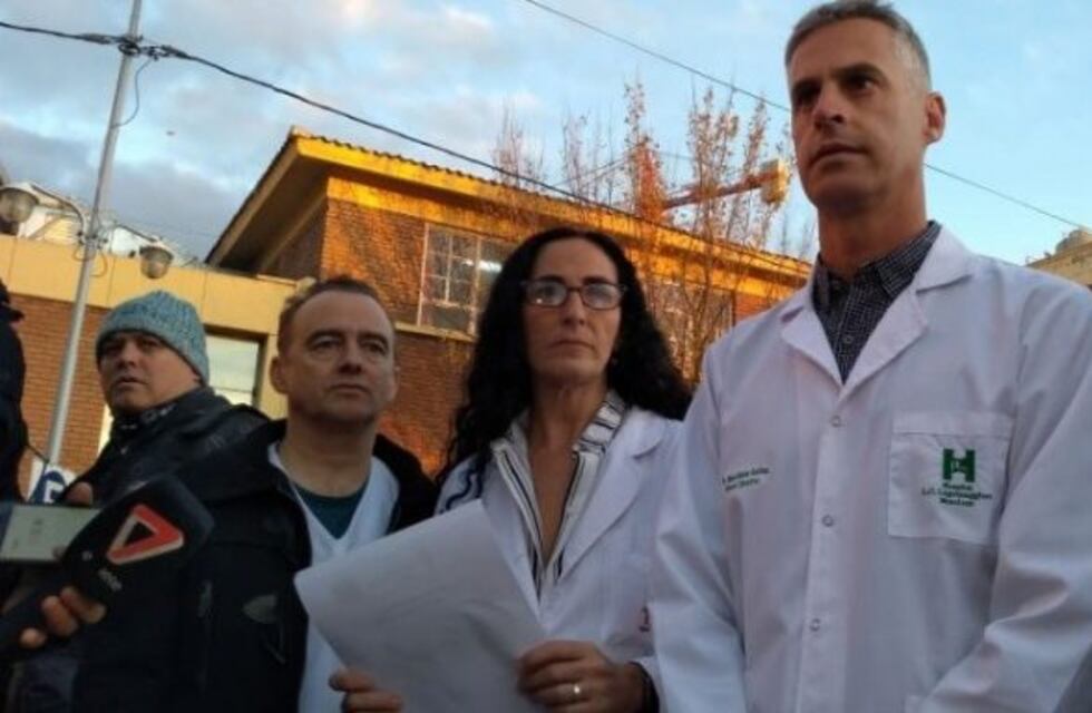 Dieron el parte médico de las víctimas del incendio en Godoy Cruz