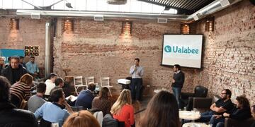 Se presentó Ualabee, la aplicación colaborativa para informar sobre los problemas de tránsito en Córdoba\u002E (Prensa Ualabee)