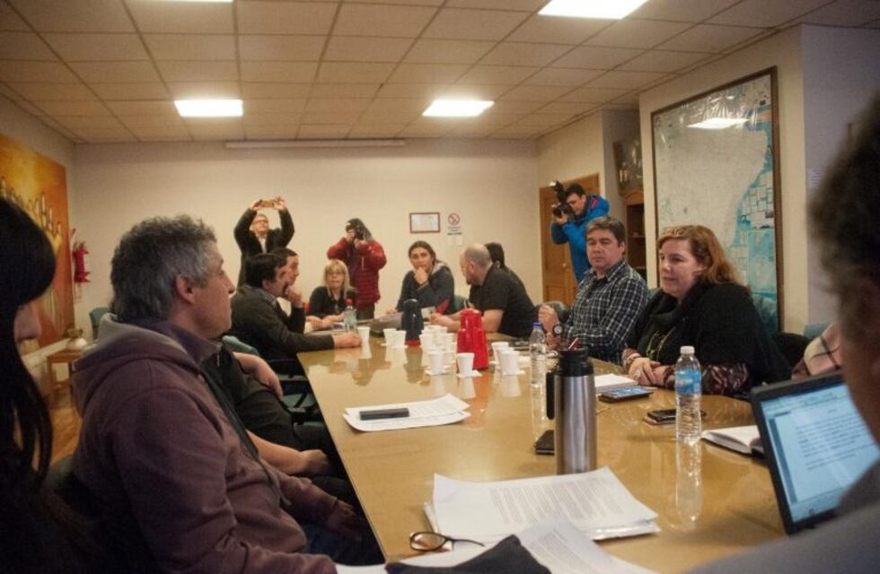 Río Gallegos: inicio hoy viernes 20 la deliberación por la paritaria central