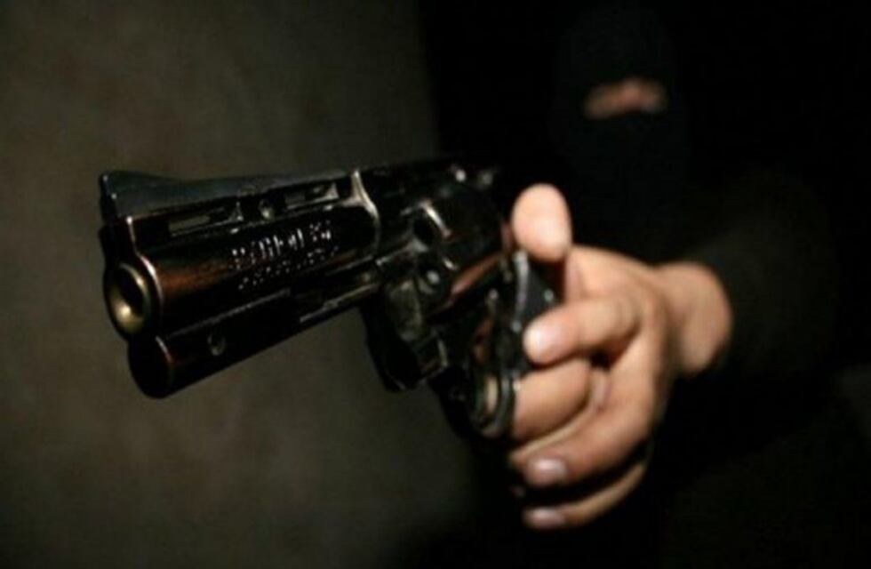 Robaron con una pistola de juguete a un remisero en Frontera