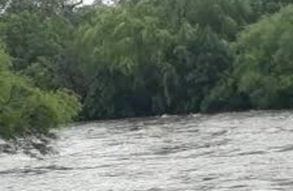 Creciente de río Santa Rosa