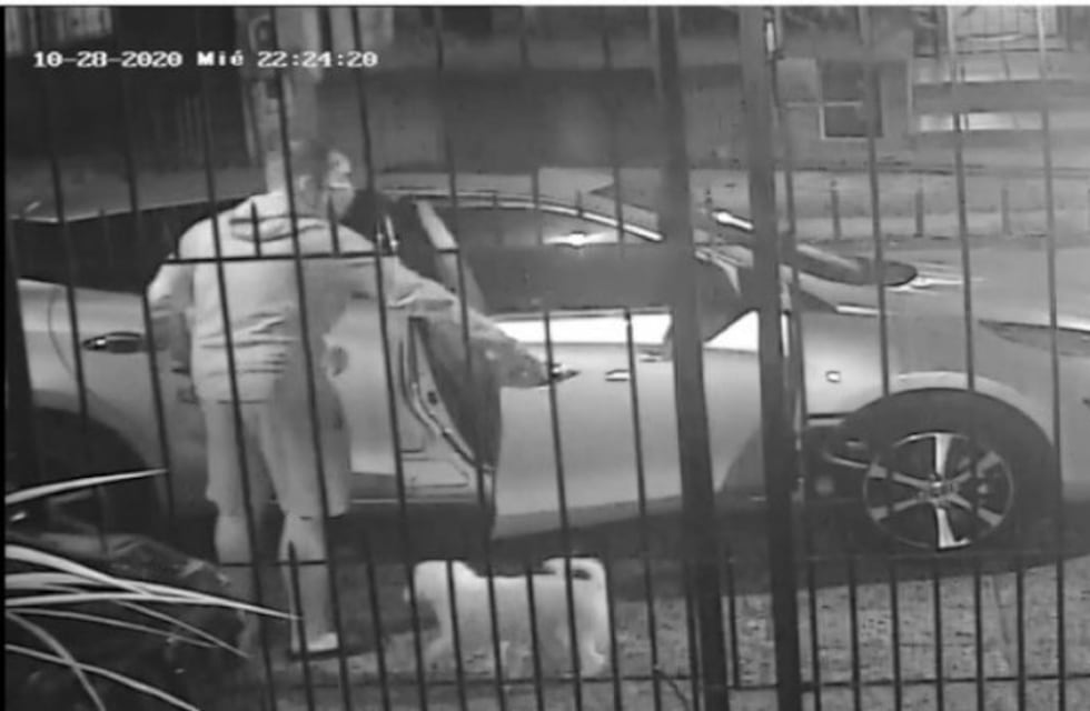 Bernal: desde una moto en movimiento le dispararon a un joven para robarle el auto