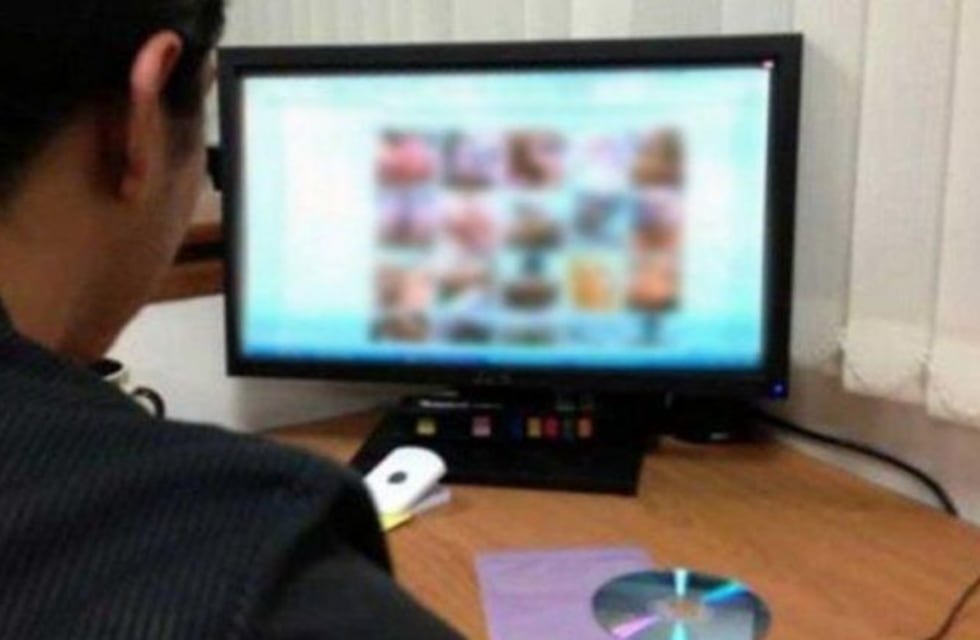 Subcomisario de la Policía de Córdoba detenido por tenencia de pornografía infantil