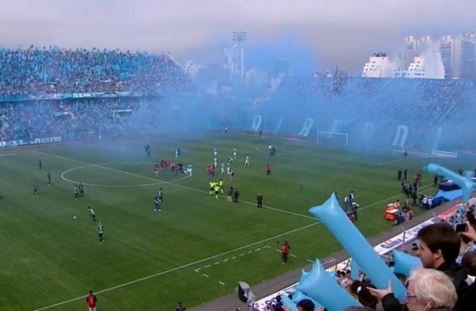 Respaldo de Belgrano a Claudio Tapia: "Los ascensos se ganan en la cancha"