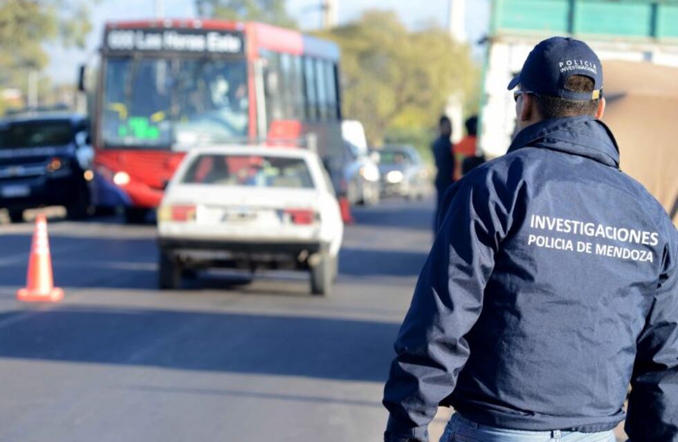 Tiroteo entre un presunto ladrón y un policía fuera de servicio en Mendoza