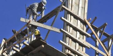 El empleo registrado aumentó 2,3 por ciento en el Gran Rosario