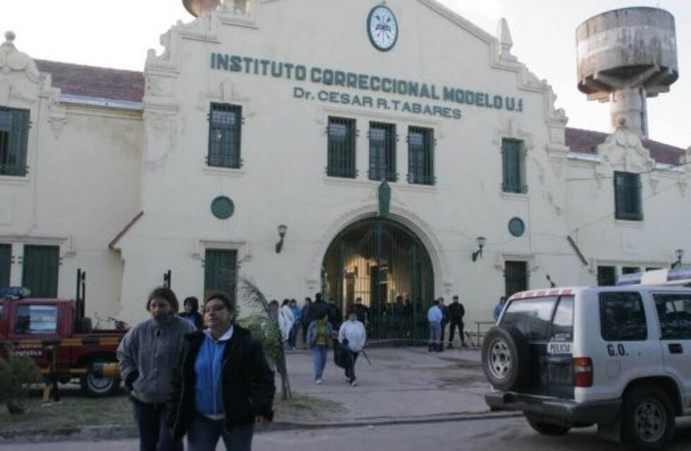 Asuntos Penitenciarios reguló el uso y tenencia de celulares en cárceles de la provincia