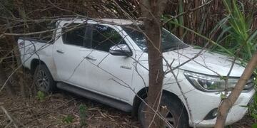 Inseguridad: encuentran en las márgenes del Salí una camioneta robada en Leales\u002E (SECPT)