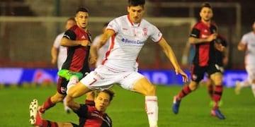 Ignacio Pussetto abrió el marcador en Parque Patricios\u002E (Marcelo Carroll)