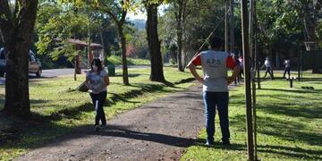 Montecarlo seguirá el plan piloto de “caminatas recreativas” del gobierno provincial