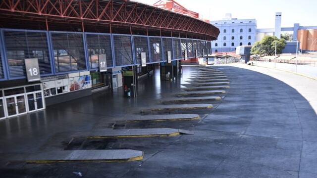 Imágenes de la terminal de Córdoba vacía en plena cuarentena por coronavirus\u002E