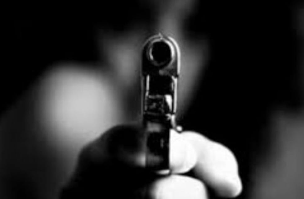 Violento asalto en Juana Koslay: le apuntaron con un arma y taparon su cabeza