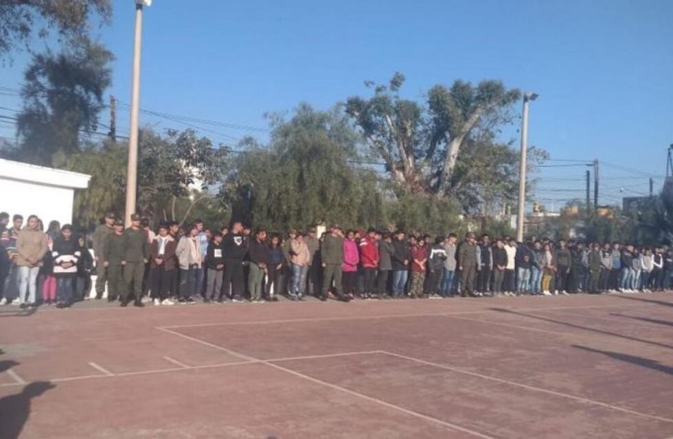 Más de 200 jóvenes se presentaron en apertura del Servicio Cívico Voluntario en Santiago del Estero