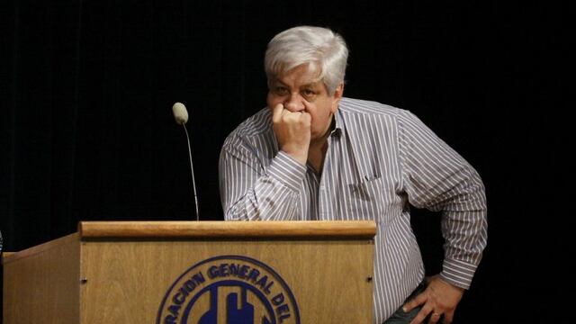 BIENOS AIRES 13/11/2012, CONFERENCIA DE PRENSA DEL LIDER DE LA CGT HUGO MOYANO RATIFICANDO EL PARO PREVISTO PARA EL 20/11.FOTO:DYN/TONI GOMEZ. buenos aires julio piumato reunion consejo directivo CGT Azopardo ratifican el paro del 20N
