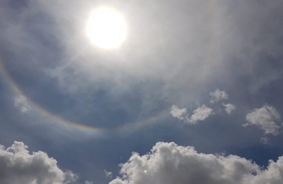 Halo solar en Córdoba: qué es este fenómeno