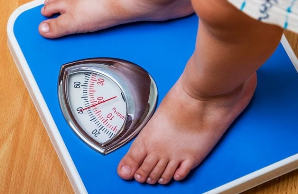 El 40% de los chicos entre 5 y 17 años tiene exceso de peso en Argentina