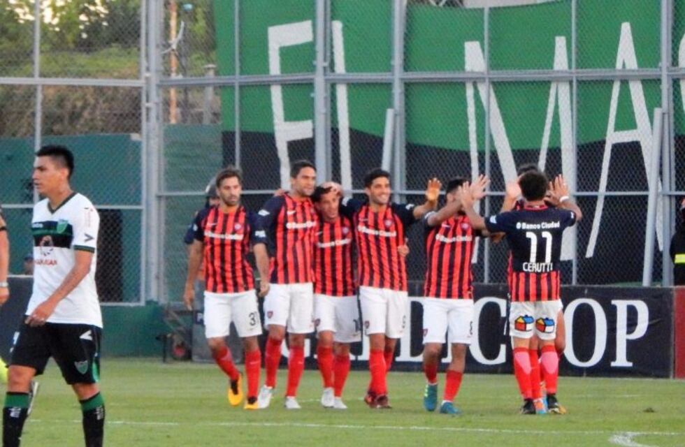 San Lorenzo venció 3-1 como visitante a San Martín de San Juan