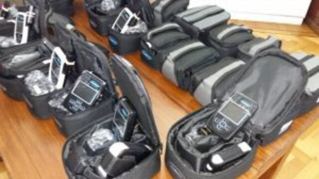 Algunas pulseras electru00f3nicas ya fueron entregadas a vu00edctimas de violencia.