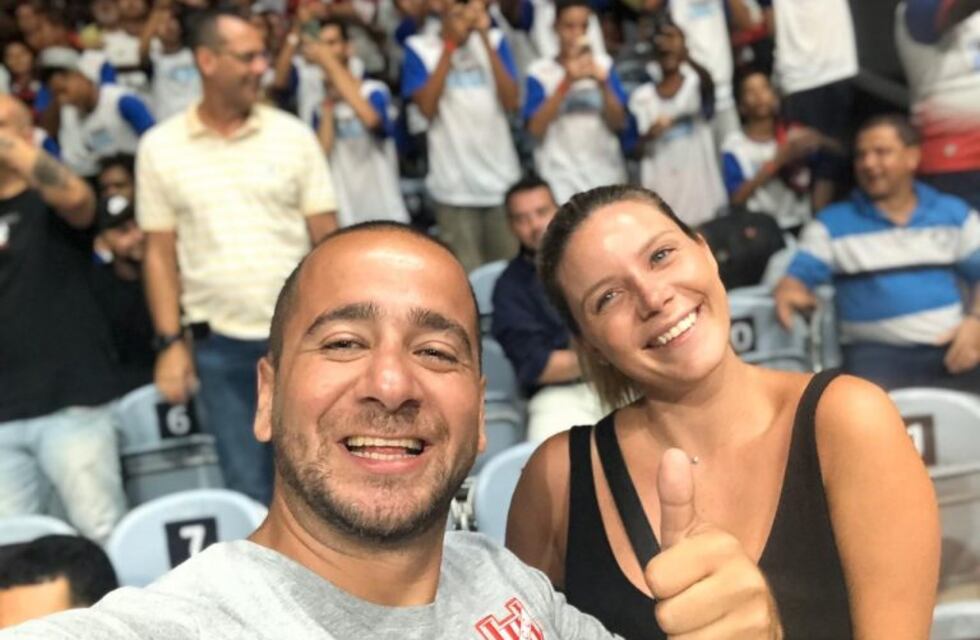 El aliento en serio de Camilo Nicolás para Instituto en Río de Janeiro