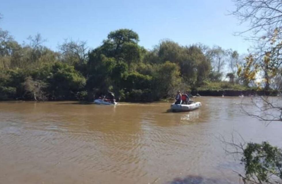 Apareció muerto un pescador que había desaparecido en el río de La Plata a la altura de Berisso