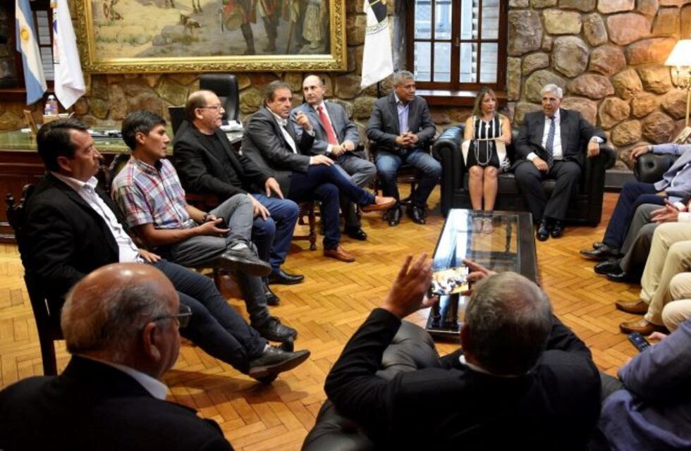 Con larga lista de temas por trabajar, se busca reactivar el Parlamento del NOA
