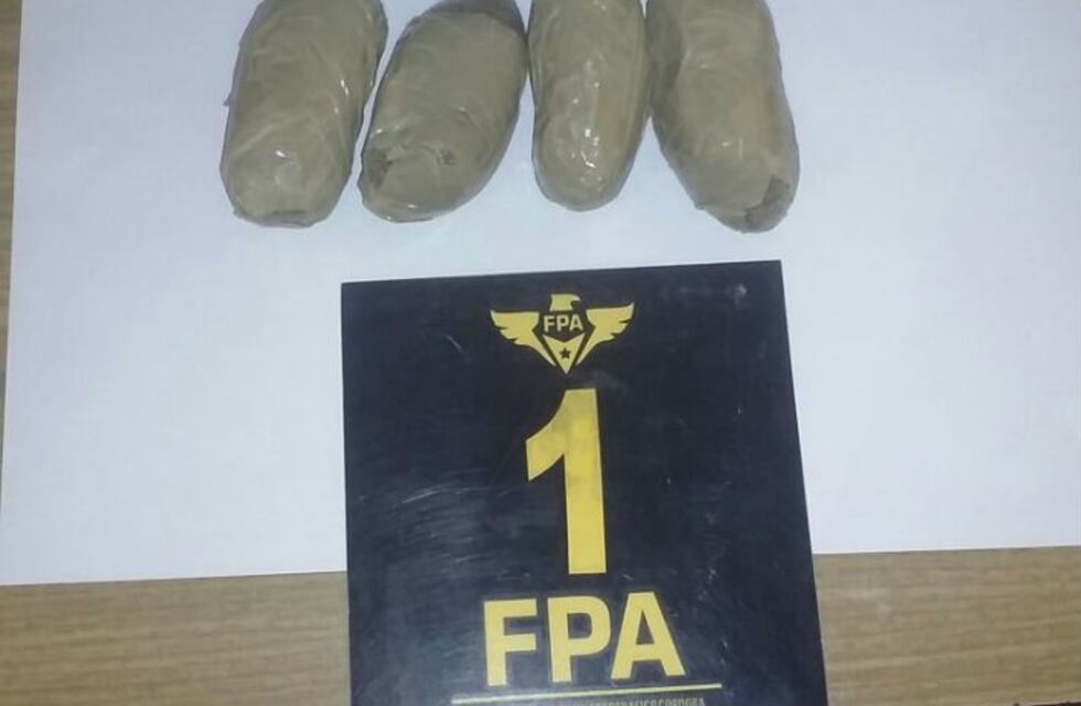 Ocultaba droga en sus genitales para ingresarla a una cárcel