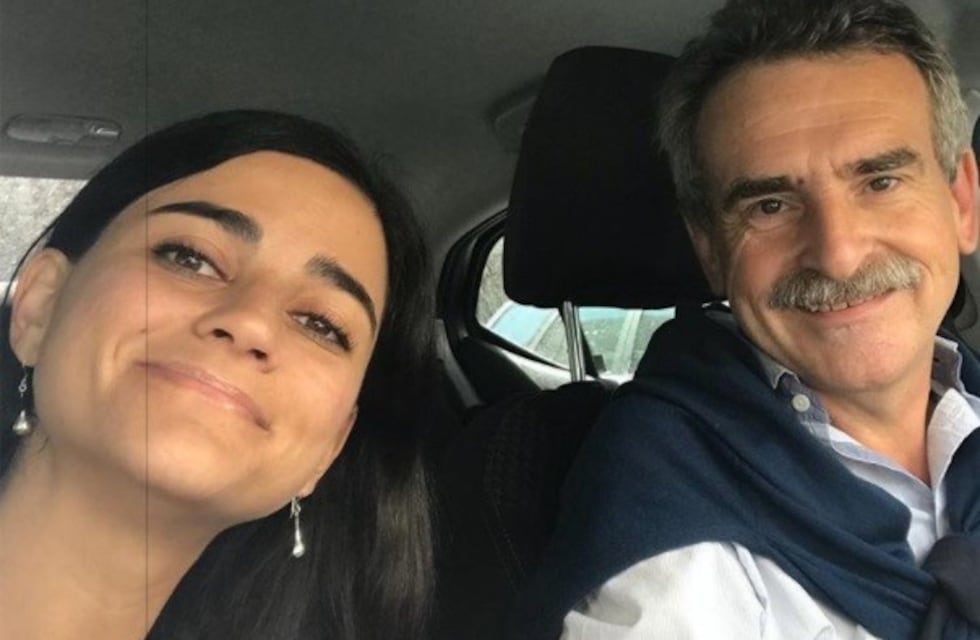 Rossi está de novio con la hija de Leopoldo Moreau, 22 años menor que él