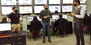 Instalación de cámaras de seguridad y recorrida por el Centro de Monitoreo