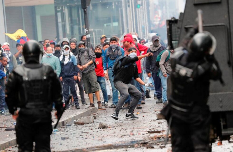 Ecuador: Lenín Moreno declaró el estado de sitio por protestas contra medidas económicas