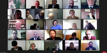 Se reanudó el juicio de obra pública contra Cristina Kirchner y Lázaro Báez\u002E