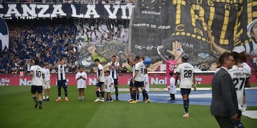 Un espectáculo. Como siempre, el clásico Talleres-Belgrano superlativo en las tribunas (Facundo Luque / La Voz).