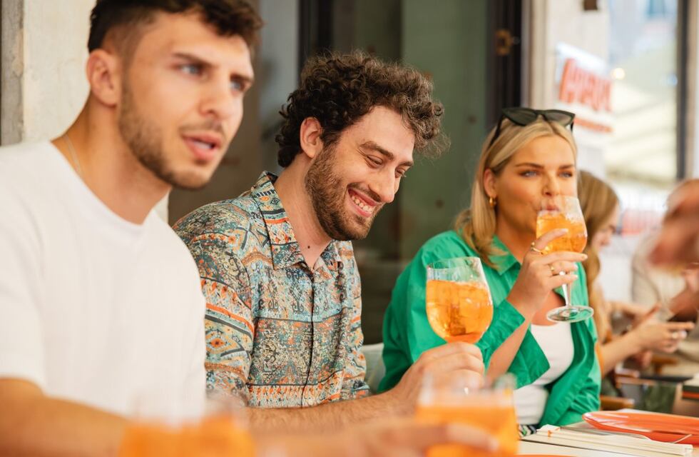 El circuito gastronómico de Italia que se replica en Palermo: cocteles, música en vivo, juegos y más