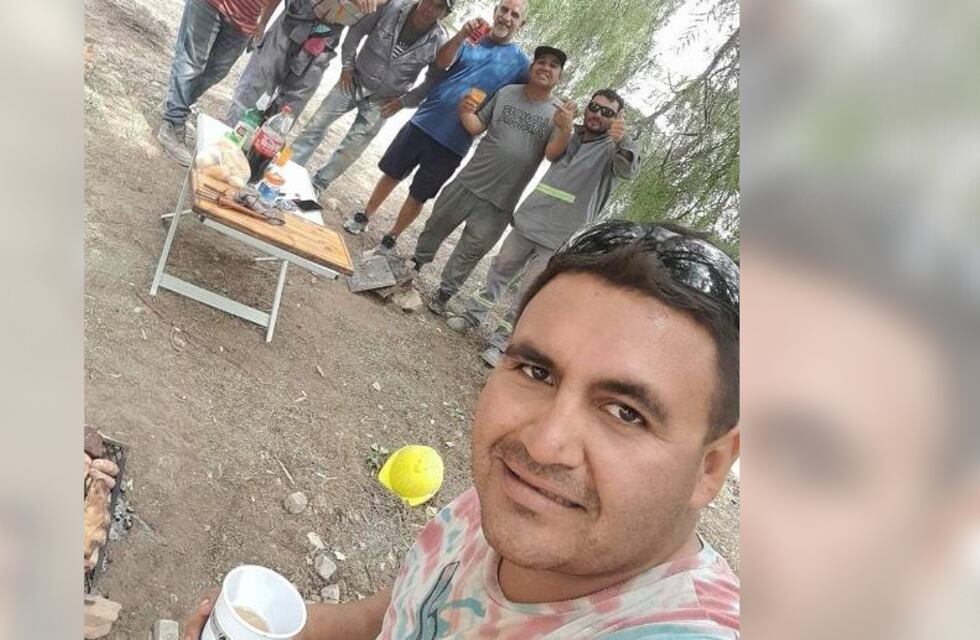 Perdió la billetera en Neuquén, se la devolvieron y le agradeció regalándole un asado