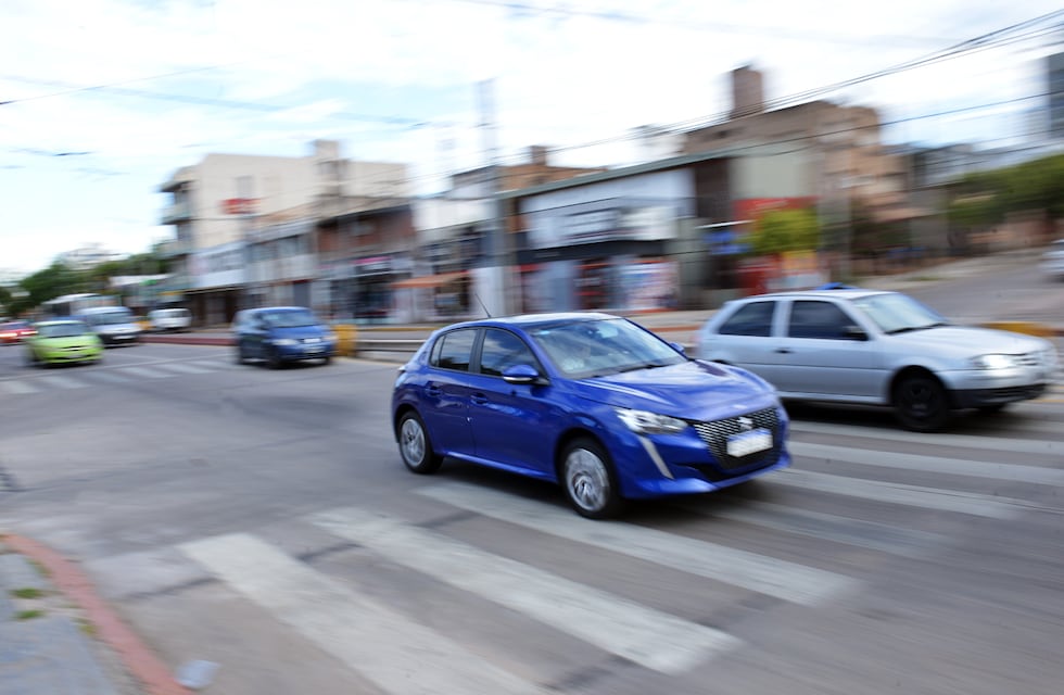 Cuáles son las velocidades permitidas para circular en Córdoba, según la Municipalidad