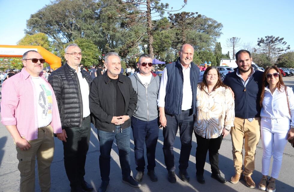 Calvo, Perotti y Lewandowski estuvieron en las fiestas patronales de María Juana