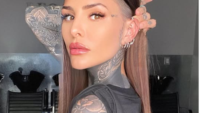 Cande Tinelli deslumbró a sus fans con una foto en ropa interior.