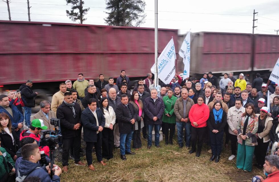 Jaldo inauguró en Aguilares “Más rutas y más obras para mejorar la vida de la gente”
