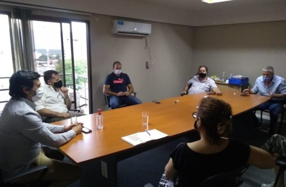 El ministro de Seguridad recibió a representantes de bares, hoteles, gimnasios y peluquerías