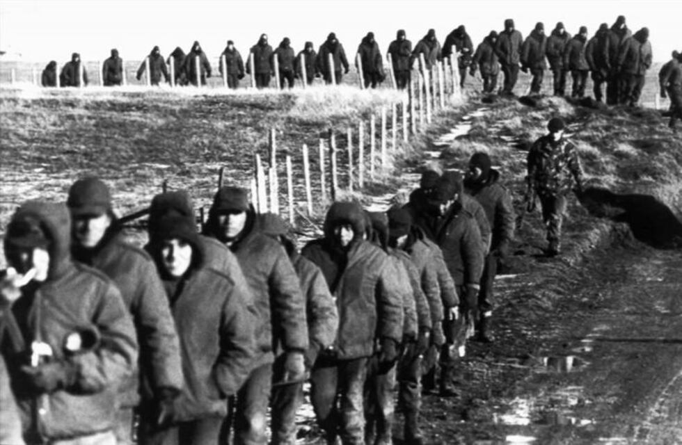 Fin de la guerra: vuelta a casa, olvido, desmalvinización y volver a empezar