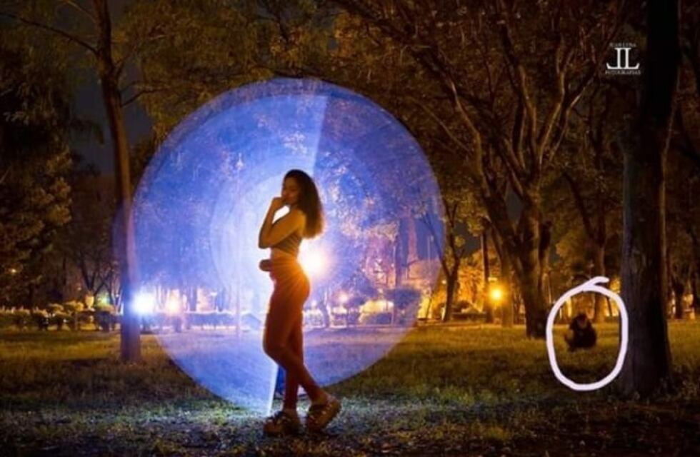 Sacó una foto y descubrió una extraña criatura en ella